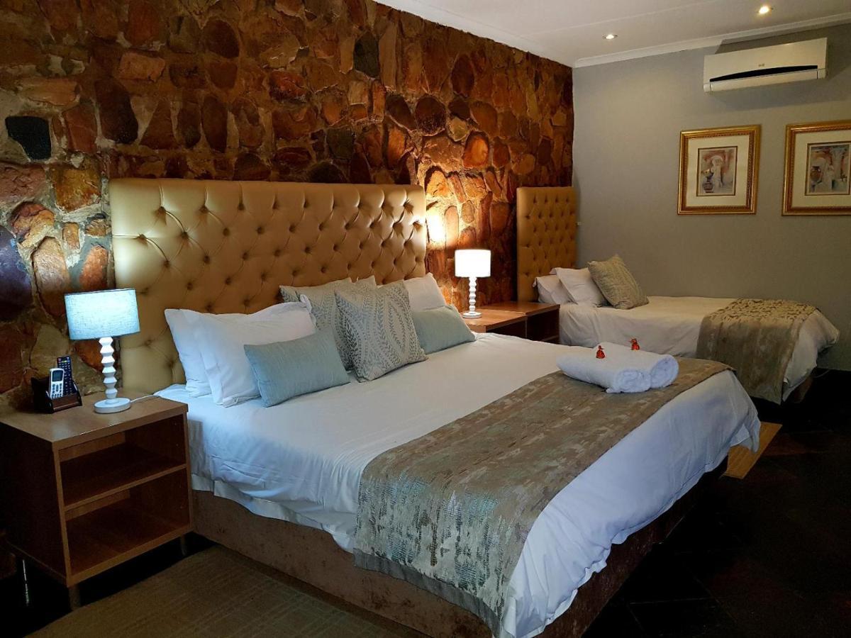 Magalies Mountain Lodge And Spa Hartbeespoort Exterior photo